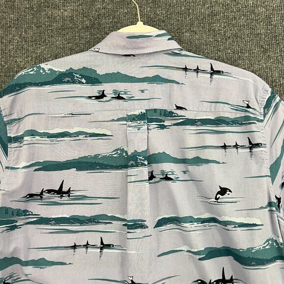 Eddie Bauer Mens Short Sleeve Button Up Shirt Size M Blue Orca Print Classic Fit - Picture 7 of 11